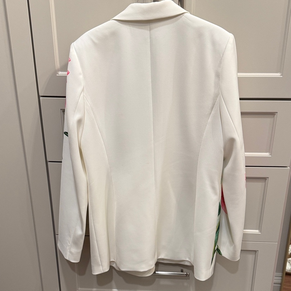 Karl Lagerfeld Women's Blazer with Floral Design - White, Pink, Yellow, Green - Picture 2 of 3